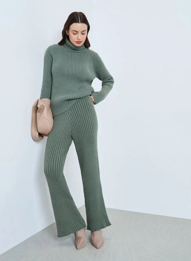 ستايلي بنطال محبوك مضلع بأرجل مستقيمة